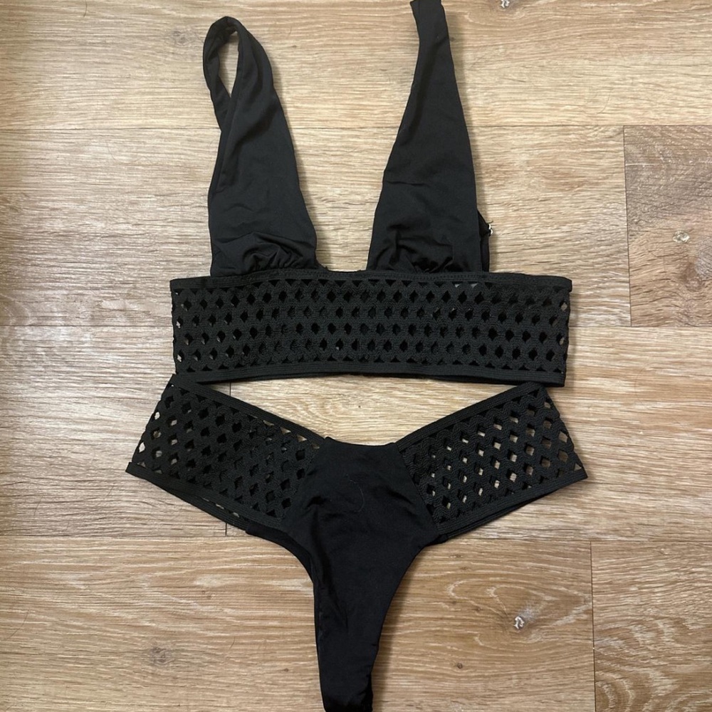 Beach bunny bikini